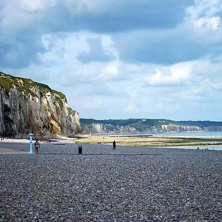 Front De Mer Vue Cour *